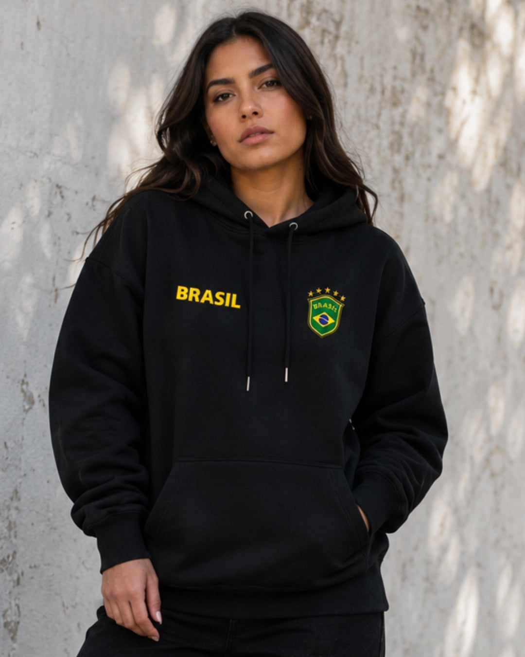 Moletom Brasil Escudo Bordado No Peito Com Capuz Casual